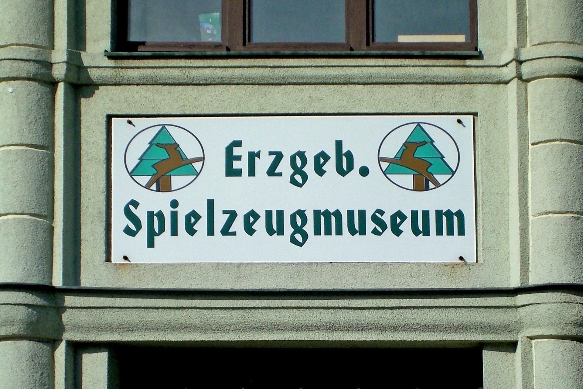 hotel-berghof-spielzeugmuseum