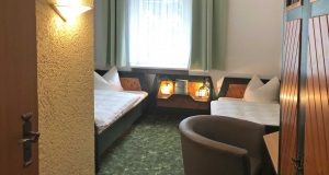 hotel-berghof-zweibettzimmer